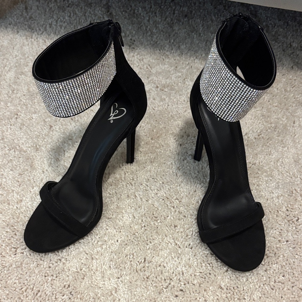 Windsor Black Heels with Silver Accents